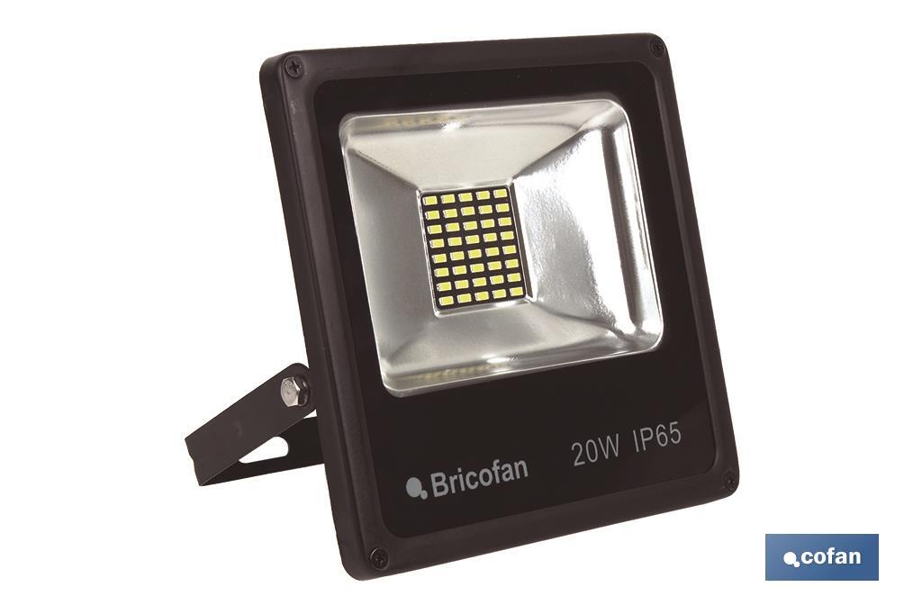 PROYECTOR COMPACTO MULTI LED SMD 4000K 20W (PACK: 1 UDS) PROYECTOR COMPACTO MULTI LED SMD 4000K 20W (PACK: 1 UDS)